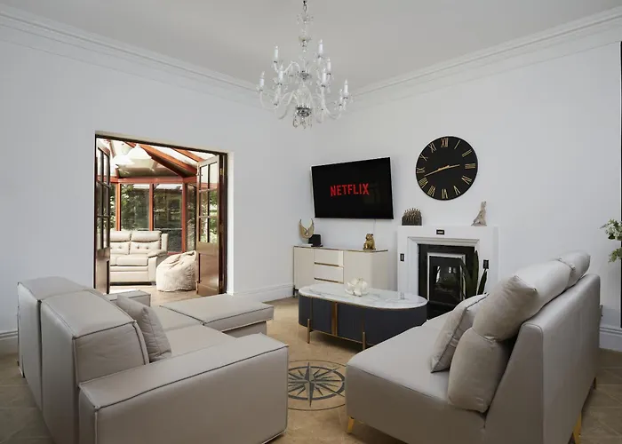 Hayy Luxury Retreat At The