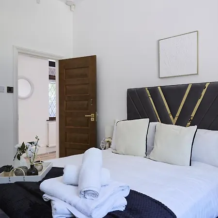 Hayy Luxury Retreat At The برادفورد