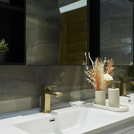 Hayy Luxury Retreat At The